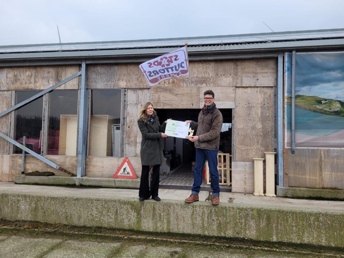 Stadsjutters Almere wint prijs voor het meest Circulaire Burgerinitiatief van Flevoland!